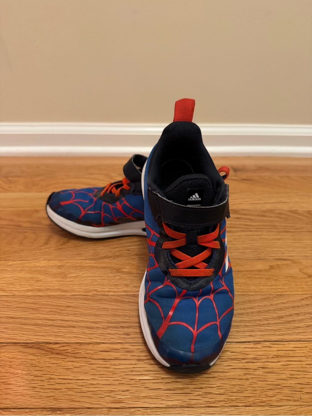 Kids’ Adidas Fortarun Spider-man Athletic Shoes - Size 2.5